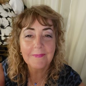 Meet your Posher, Linda